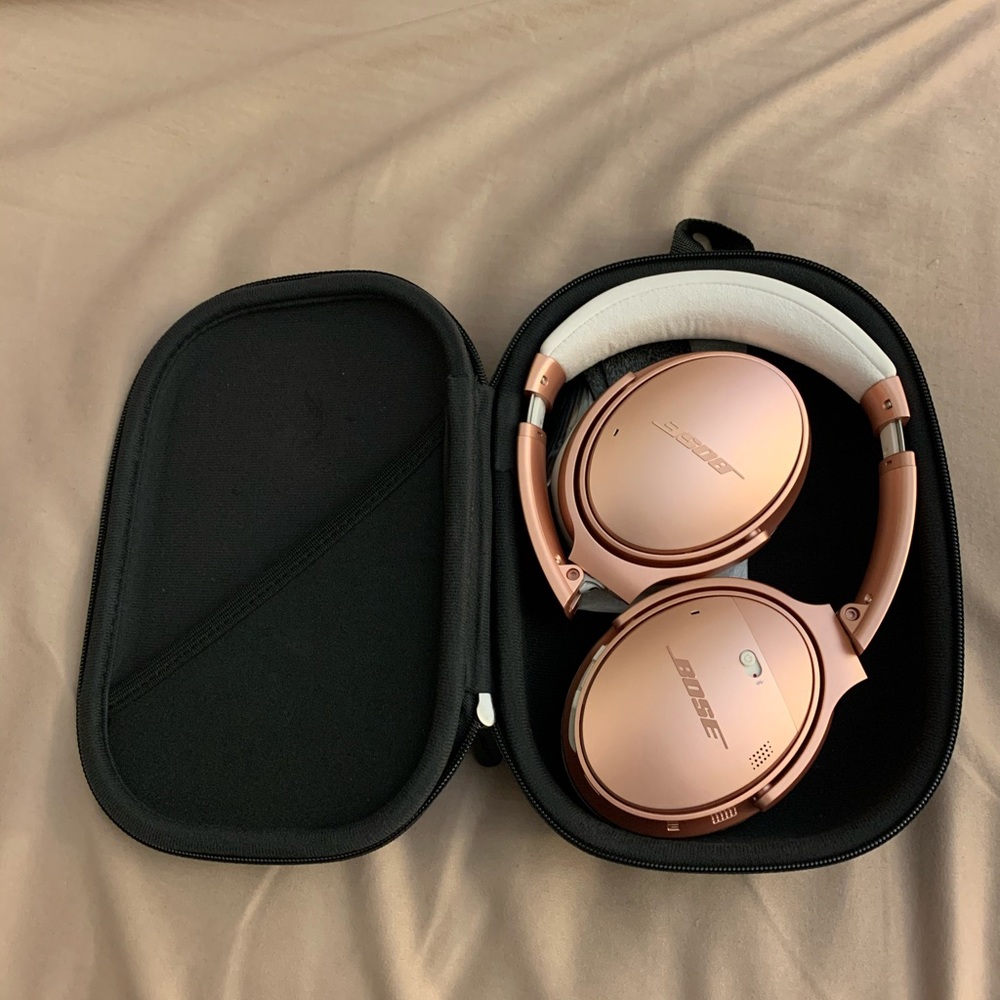 Bose QC 35 II Rose Gold Headphones